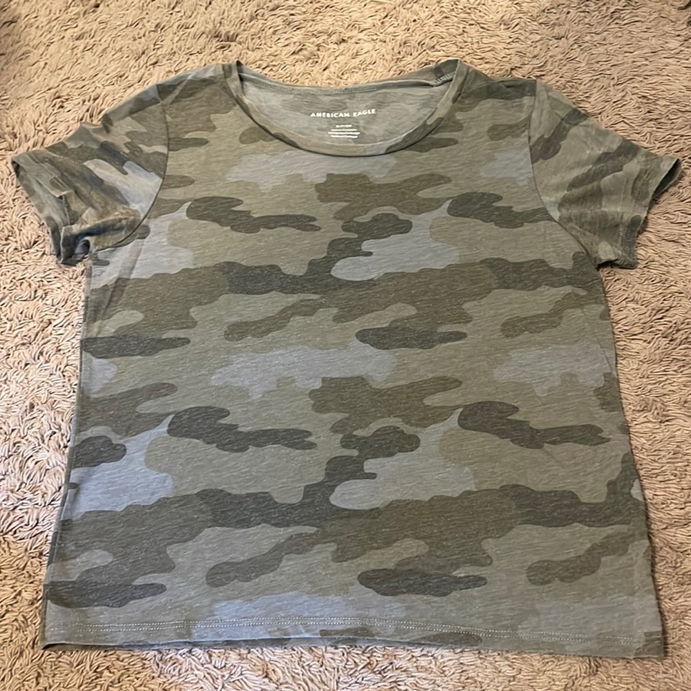 American Eagle shirt!
